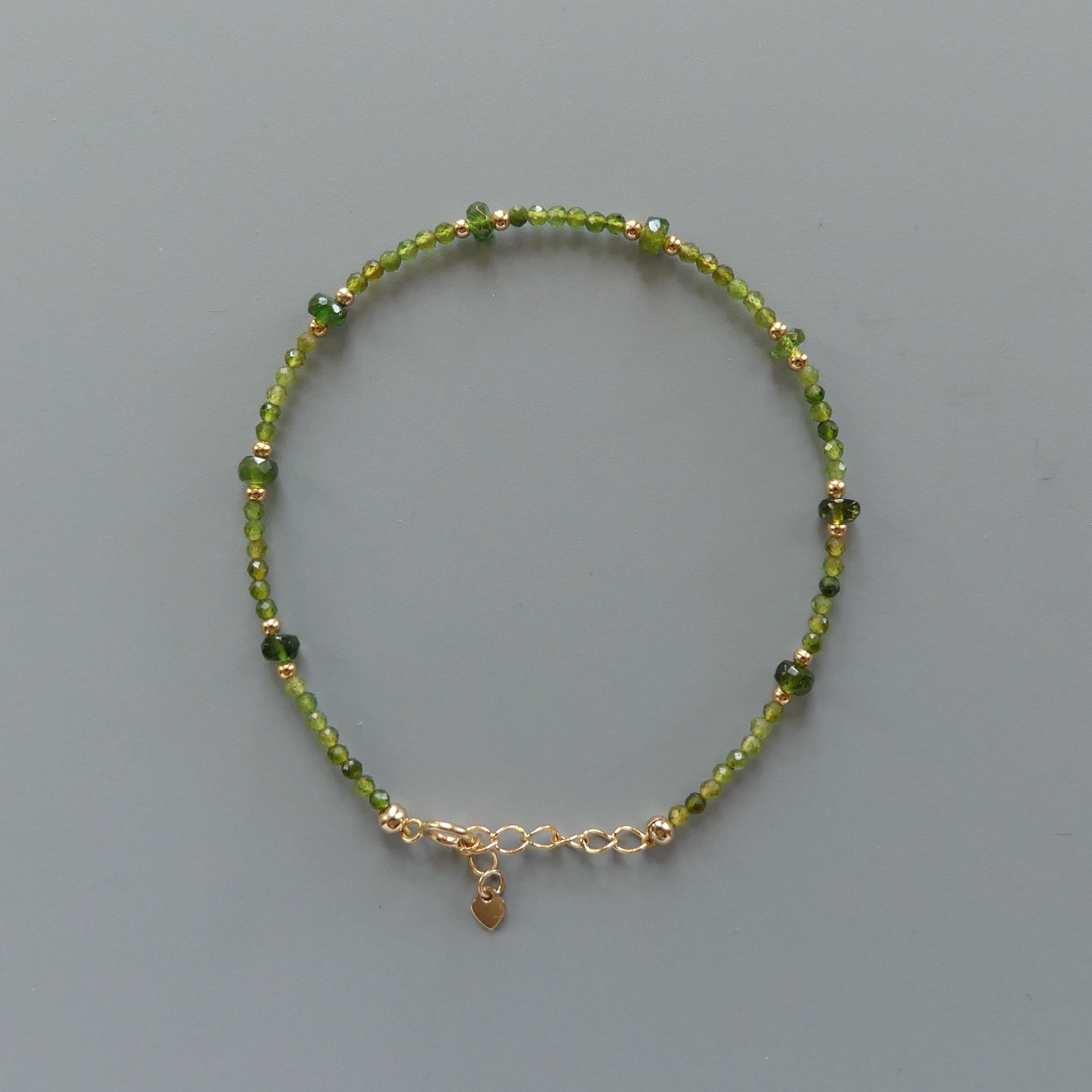 Tiny Green Tourmaline Bracelet Dainty Gold Filled Beaded Bracelet Green Crystal Minimalist Everyday Jewelry October Birthstone Gift Women