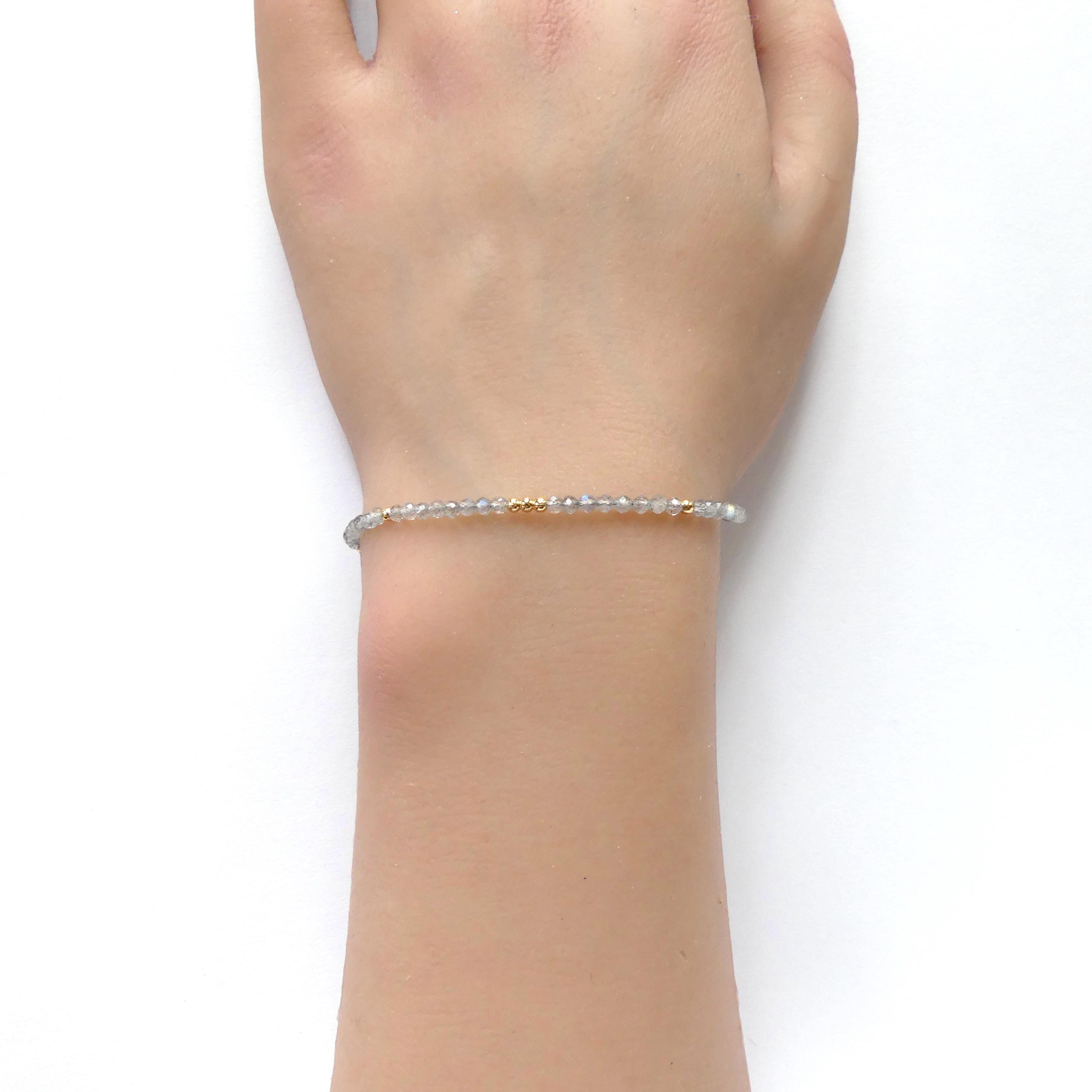Tiny Labradorite Bracelet Dainty Gemstone Beaded Bracelet Gray Crystal Blue Flash Healing Bracelet Protection Birthday Gift Daughter Niece