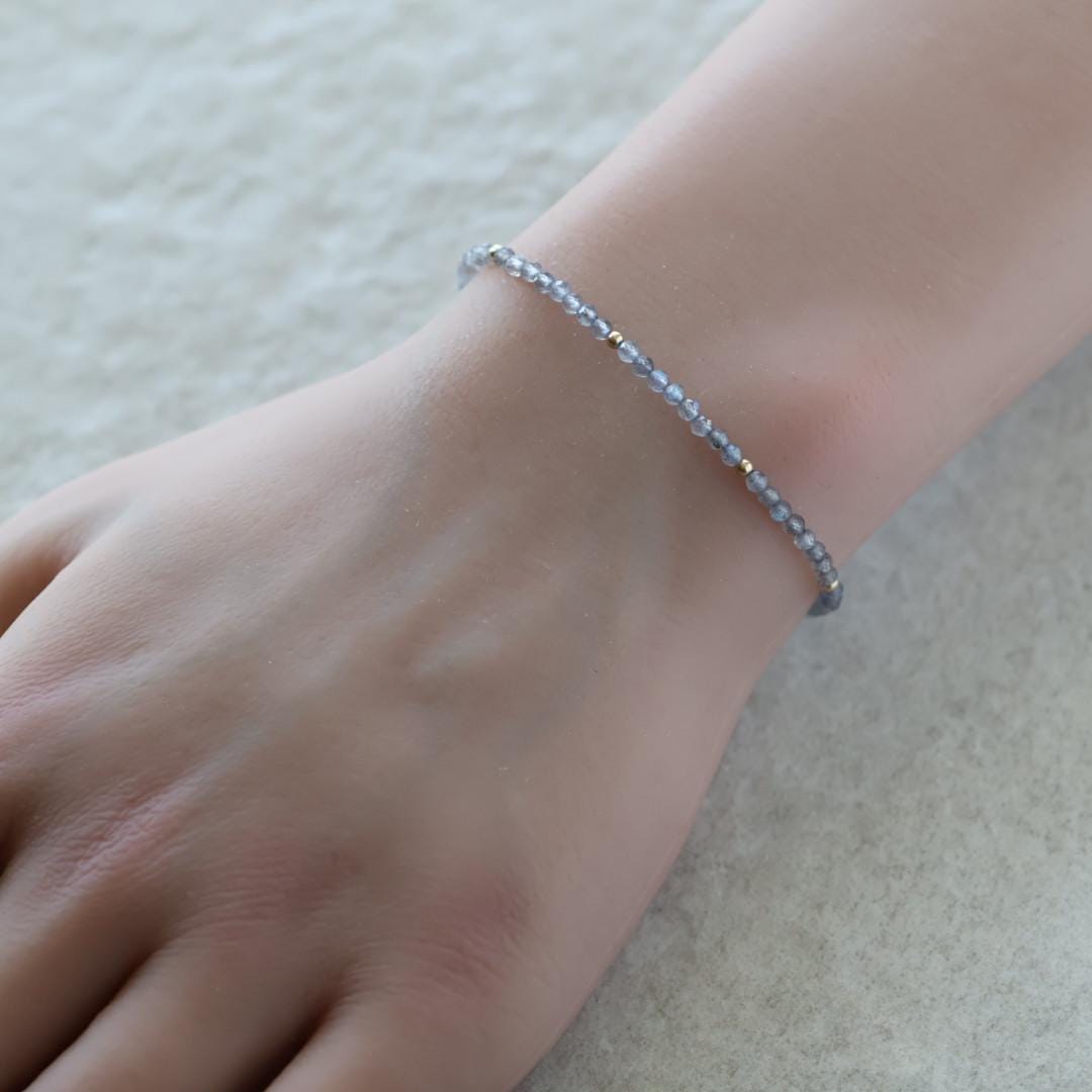 Tiny Labradorite Bracelet Dainty Gemstone Beaded Bracelet Gray Crystal Blue Flash Healing Bracelet Protection Birthday Gift Daughter Niece