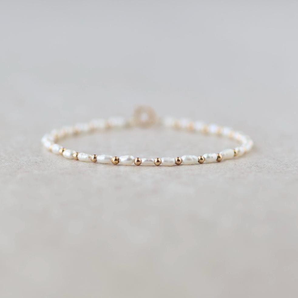 Tiny Natural Rice Pearl Bracelet
