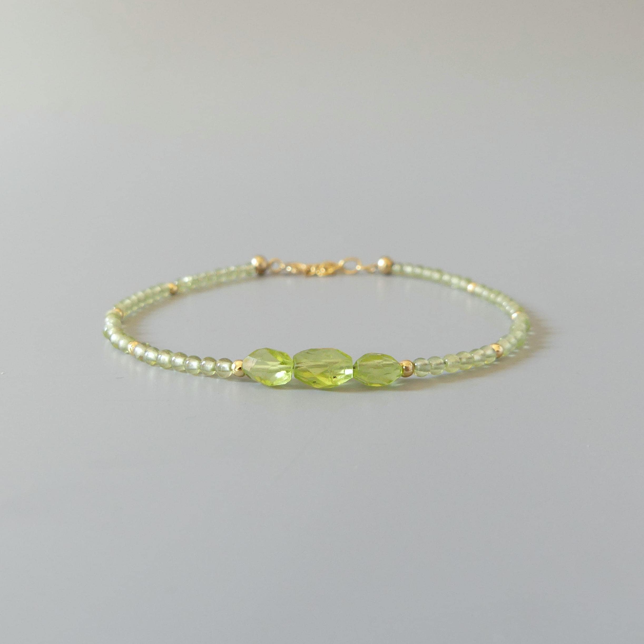 Tiny Peridot Bracelet Dainty Gemstone Beaded Bracelet Green Crystal Jewelry Minimalist August Birthstone Birthday Gift Mom Wife Sister