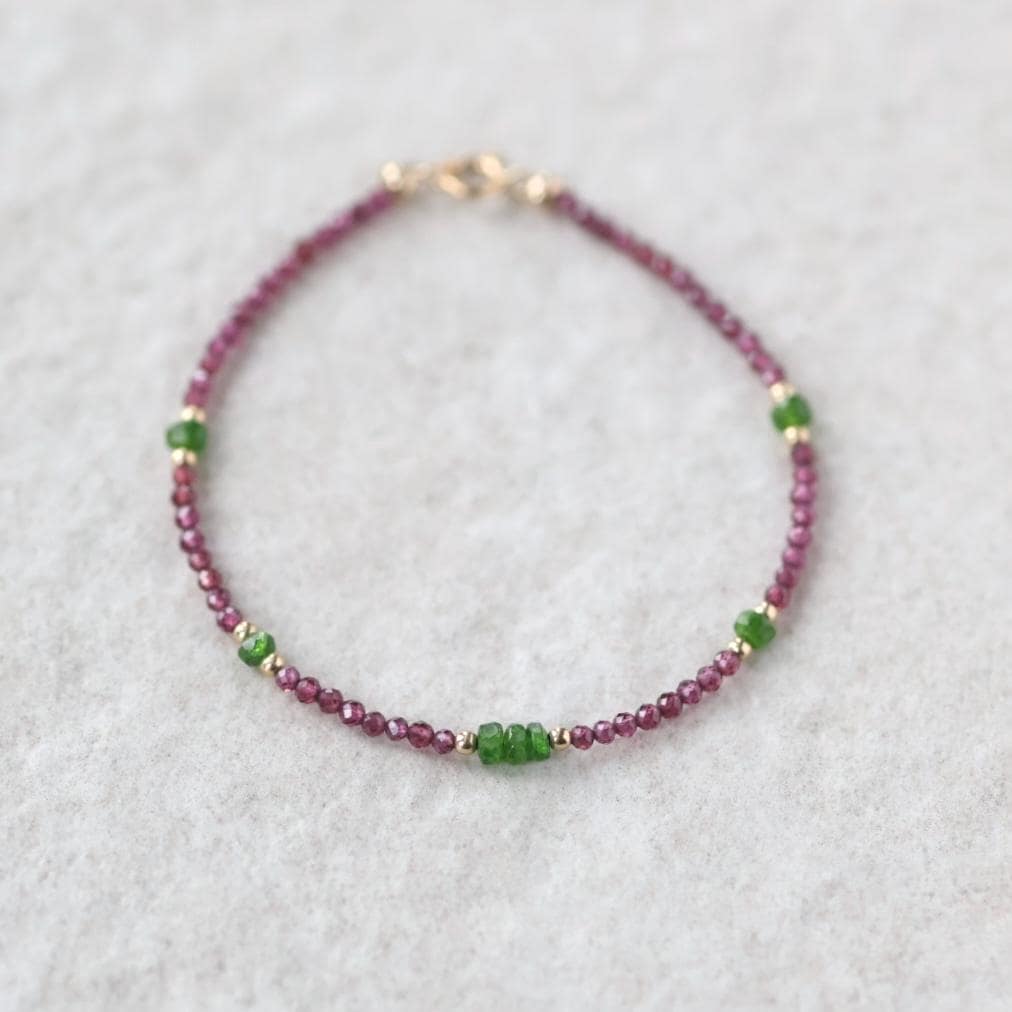 Tiny Rhodolite Garnet Bracelet Dainty Diopside Purple Garnet Stacking Gemstone Beaded Crystal Jewelry Minimalist January Birthstone Gift