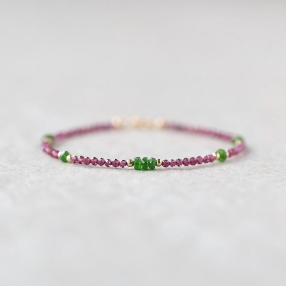 Tiny Rhodolite Garnet Bracelet Dainty Diopside Purple Garnet Stacking Gemstone Beaded Crystal Jewelry Minimalist January Birthstone Gift