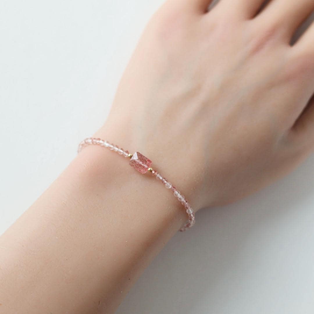 Tiny Strawberry Quartz Bracelet