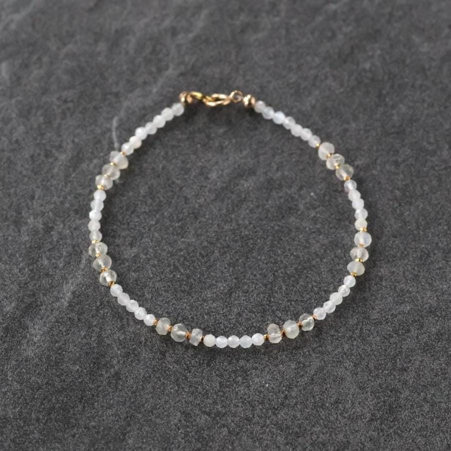 Ceylon Moonstone Bracelet Dainty White Gemstone Beaded Bracelet Minimalist June Birthstone Sparkly Jewelry Gift for Women Bridesmaid Wife