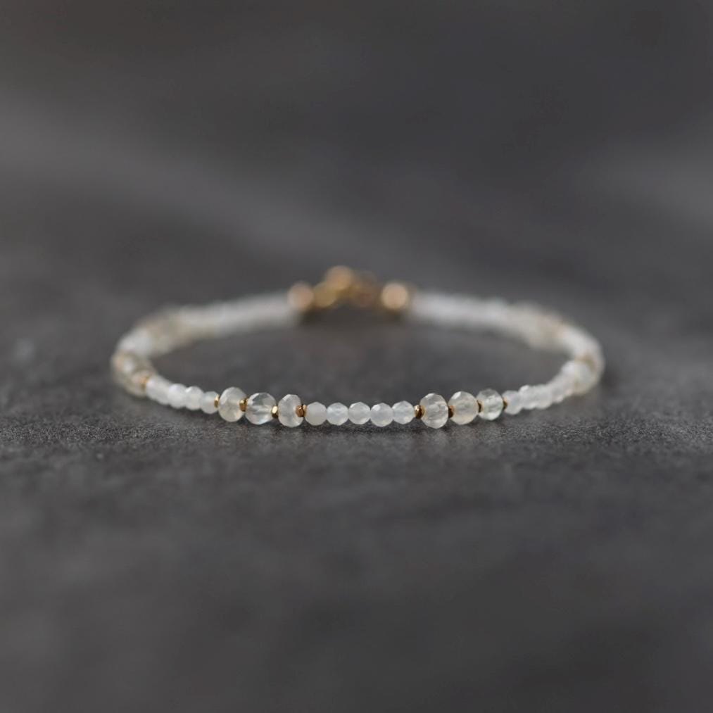 Ceylon Moonstone Bracelet Dainty White Gemstone Beaded Bracelet Minimalist June Birthstone Sparkly Jewelry Gift for Women Bridesmaid Wife